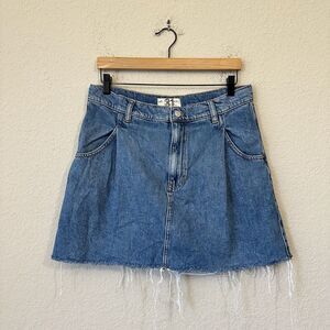 WE THE FREE PEOPLE Cosmico Flirt Mini Skirt Blue Denim Pleated Frayed
